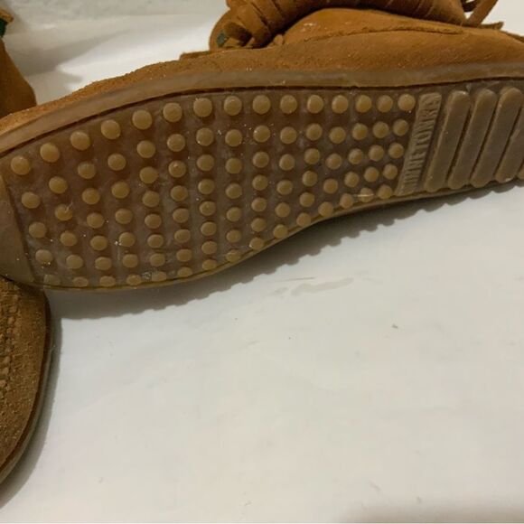 MINNETONKA Women’s Double Fringe Side Zip Ankle Boot Moccasin Dusty Brown 7.5 - Picture 5 of 13